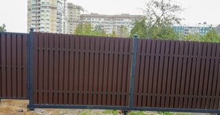 Купить распашные ворота из штакетника Верхний Уфалей, цена от 2725 руб.
